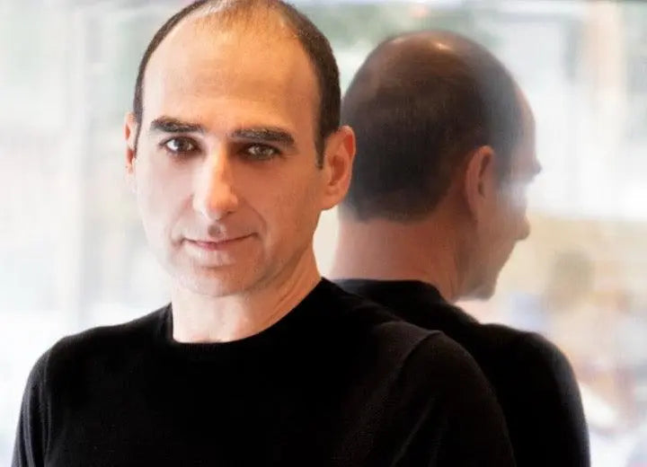 Amir Slama: The Visionary Behind Brazil's Iconic Beachwear Revolution - SATIN | Brazilian Luxury Fashion