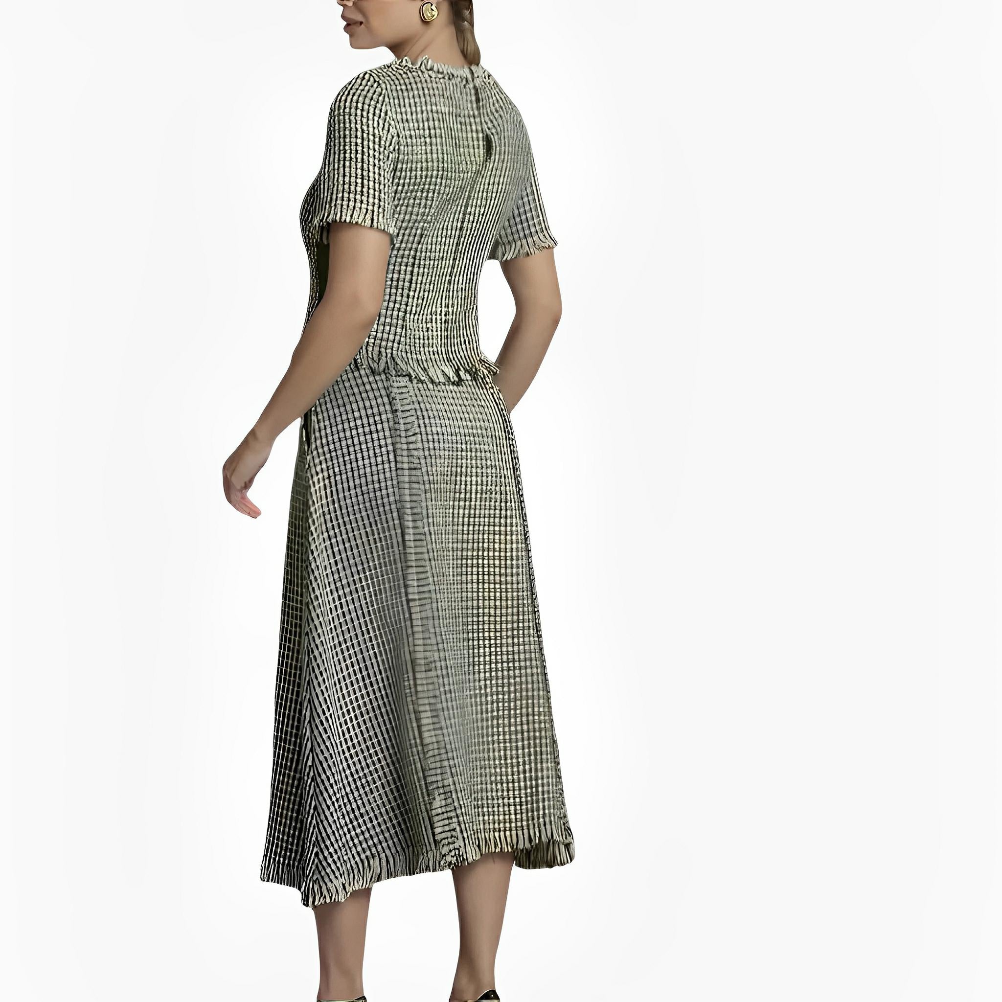 SATIN | Brazilian Luxury Fashion TON AGE TONAGE Black and Off-White Copenhagen Tweed Skirt with Golden Threads