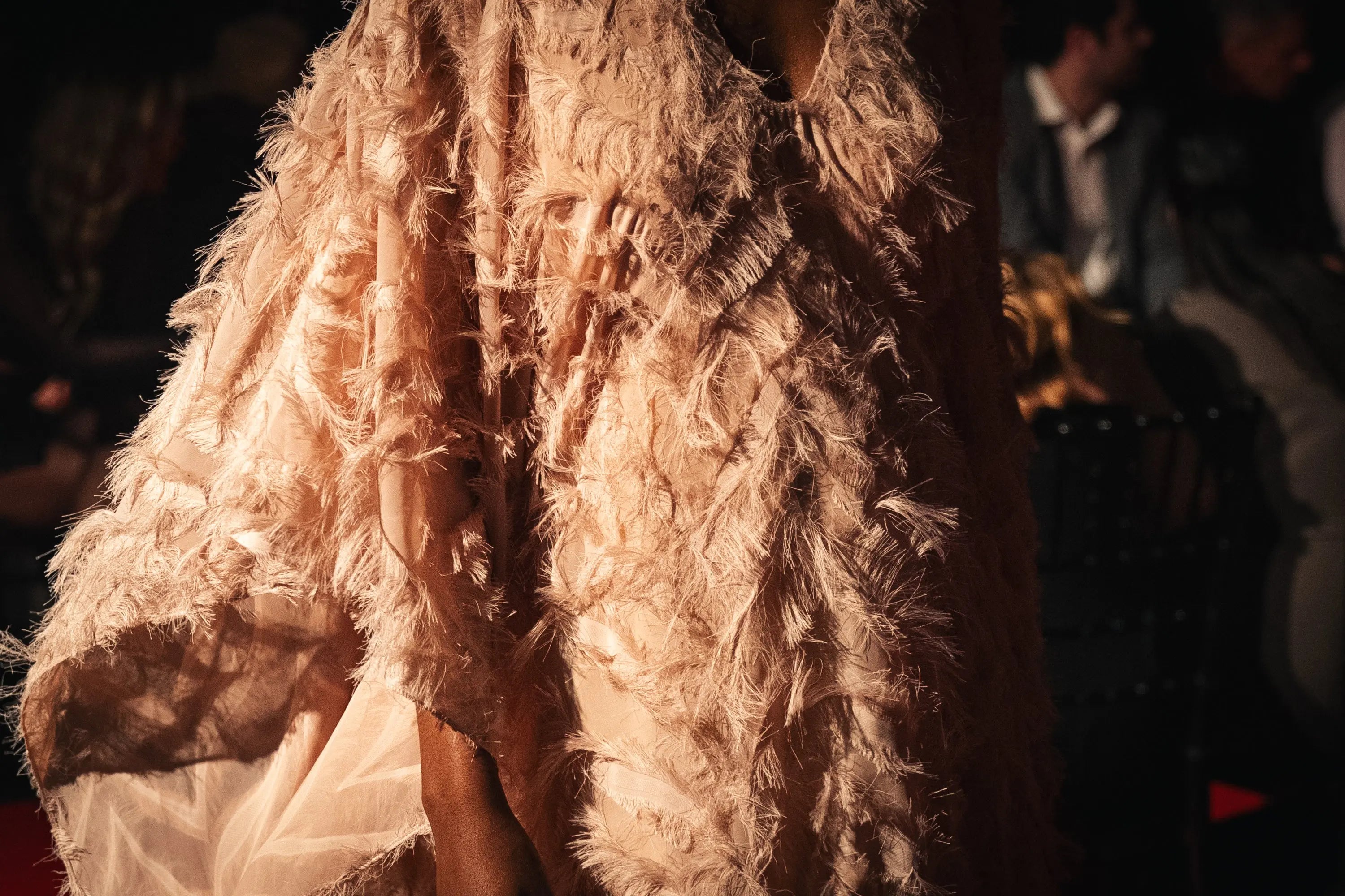 SATIN | shopsatin.ae SATIN | shopsatin.ae The Coolrator Bambu - Kaftan Feathers Rosé