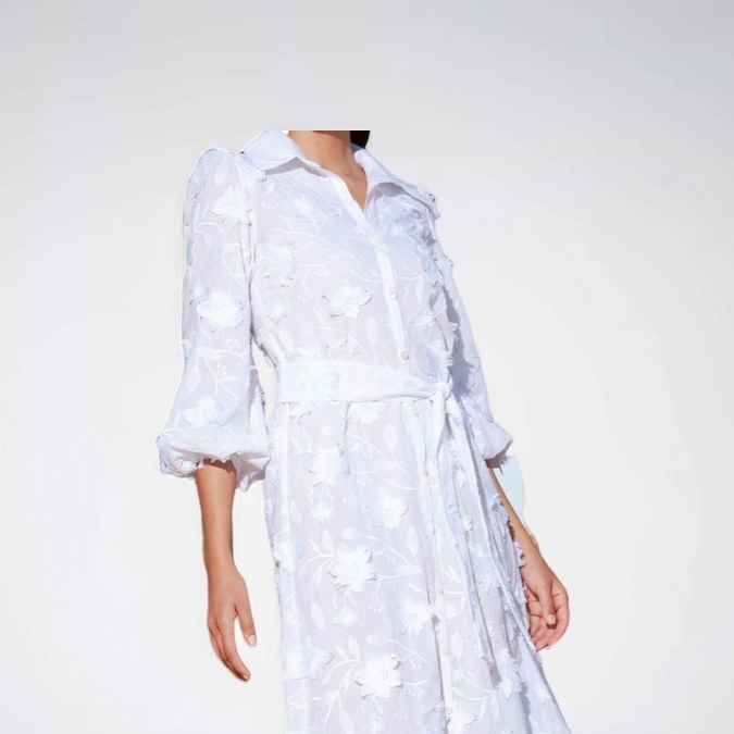 TONAGE Dress White embroidered fabric with flowers