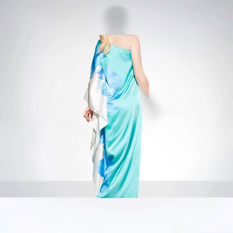 TONAGE Dress Gloss silk printed with blue flower with green